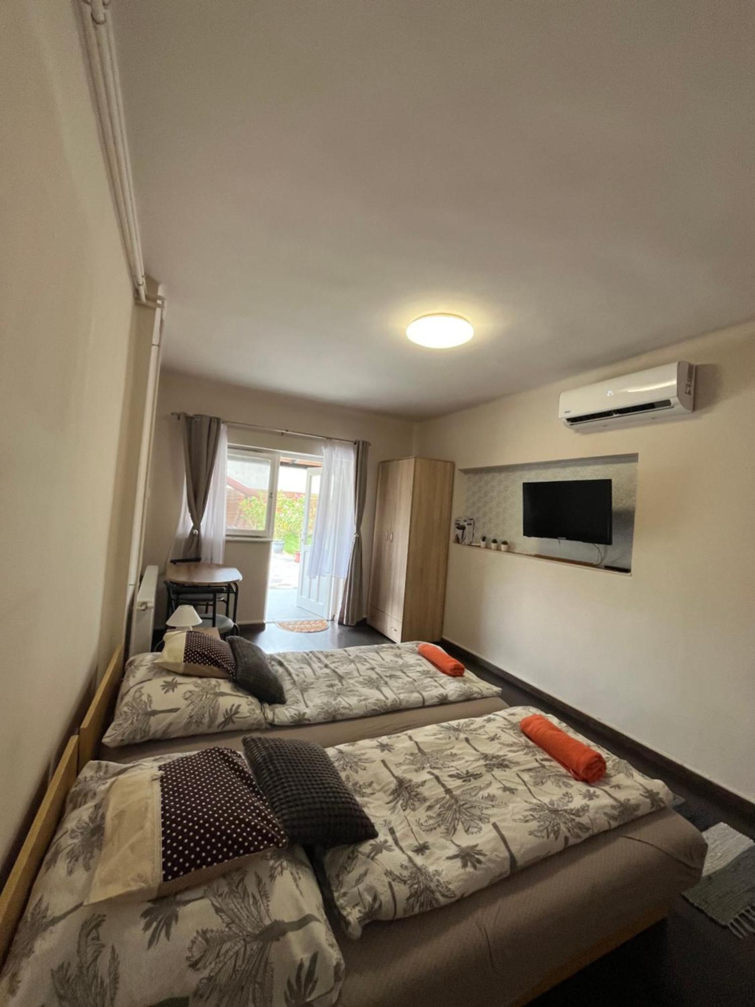 Tahiti Garden Apartman Hajdúszoboszló Dış mekan fotoğraf
